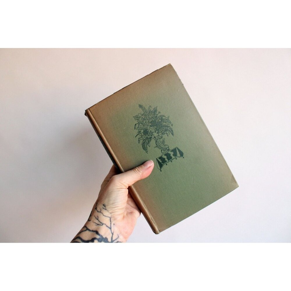 Vintage 1940s Book / "Favorite Poems of Henry Wadsworth Longfellow"